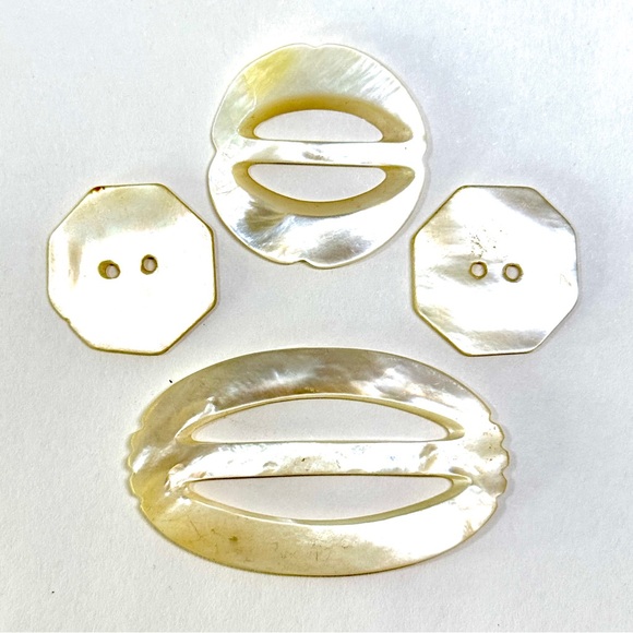 Vintage / Antique Hand Made Carved Genuine Mother MOP of Pearl Buttons & Clip - Picture 3 of 5